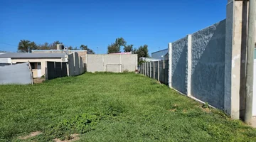 Terreno de 301 m² en Barrio Los Nogales