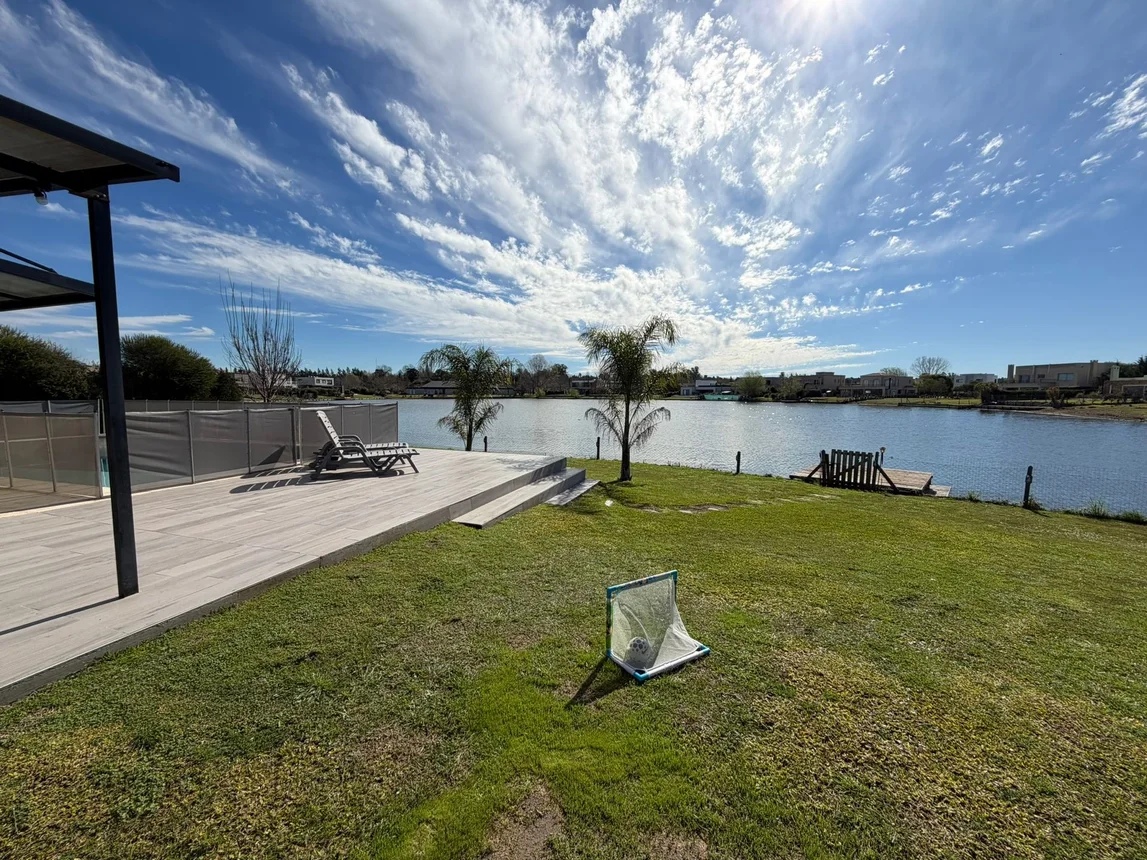 Casa en venta en Belén de Escobar, foto 2