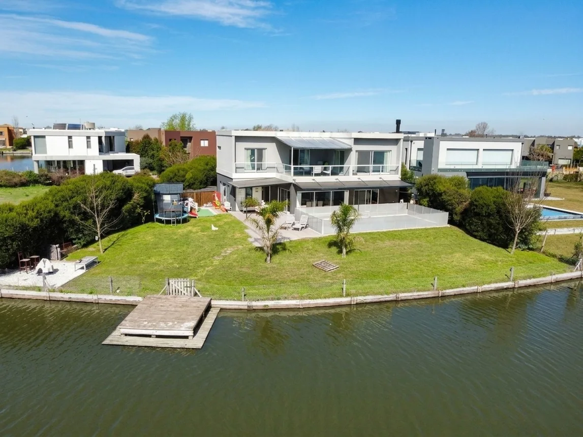 Casa en venta en Belén de Escobar