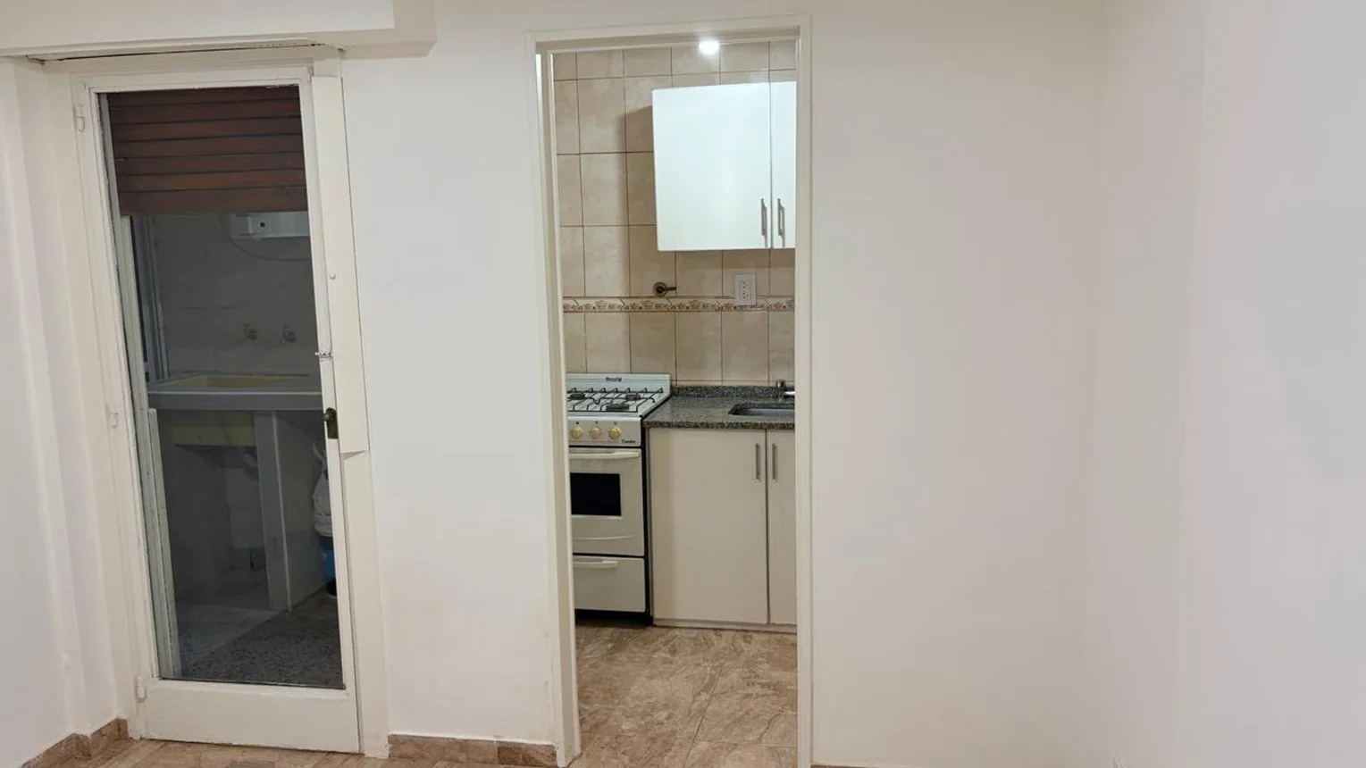 Departamento de 2 ambientes en alquiler en Almagro, Valentín Gómez 3800