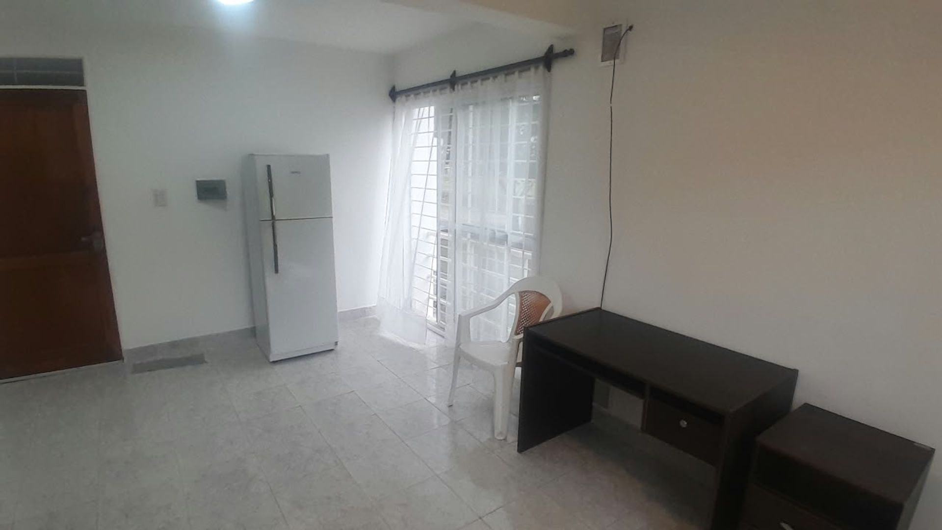 ALQUILER DEPTO MONOAMBIENTE EL HUAICO PLANTA BAJA - foto 4