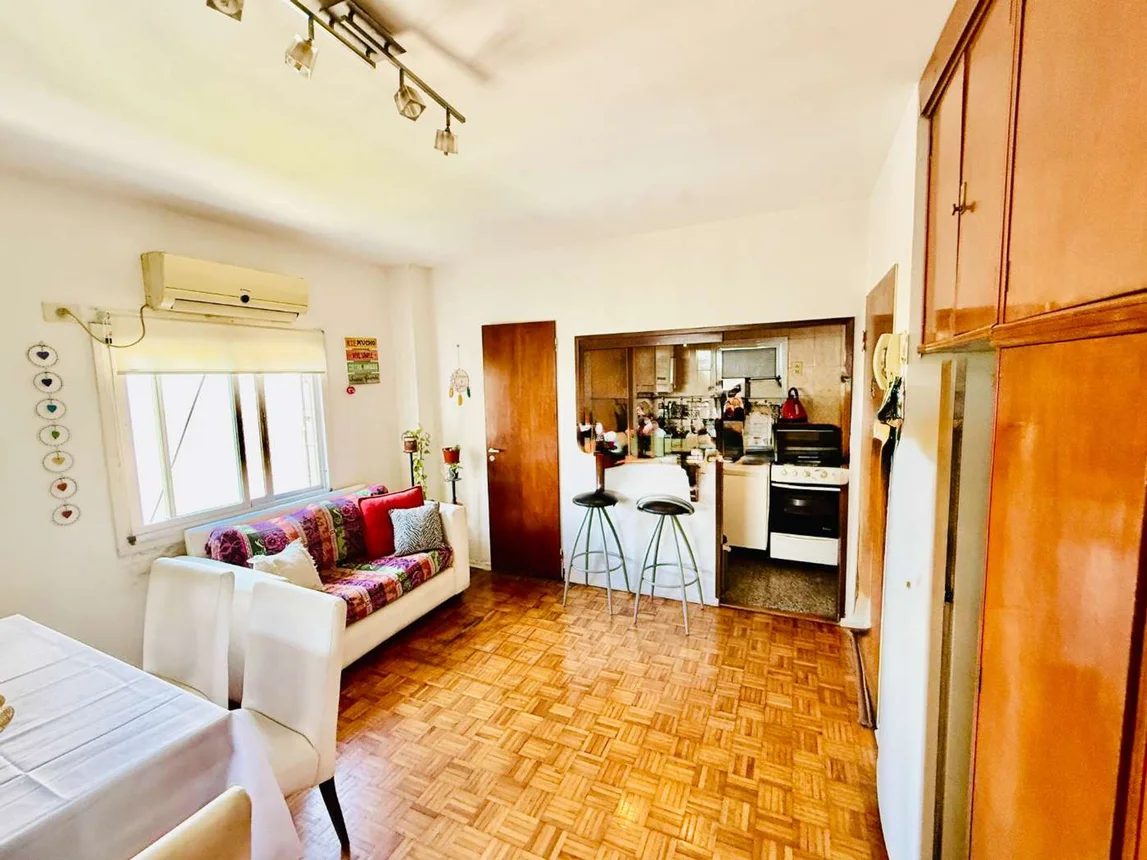 Departamento de 2 ambientes en venta en Villa Luro, Araujo 0