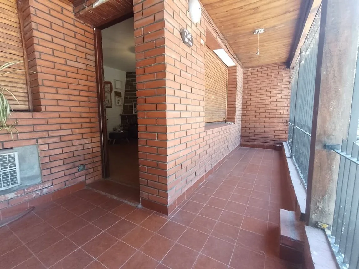 Casa de 3 ambientes en venta en Lanús Oeste, Formosa 700, foto 3