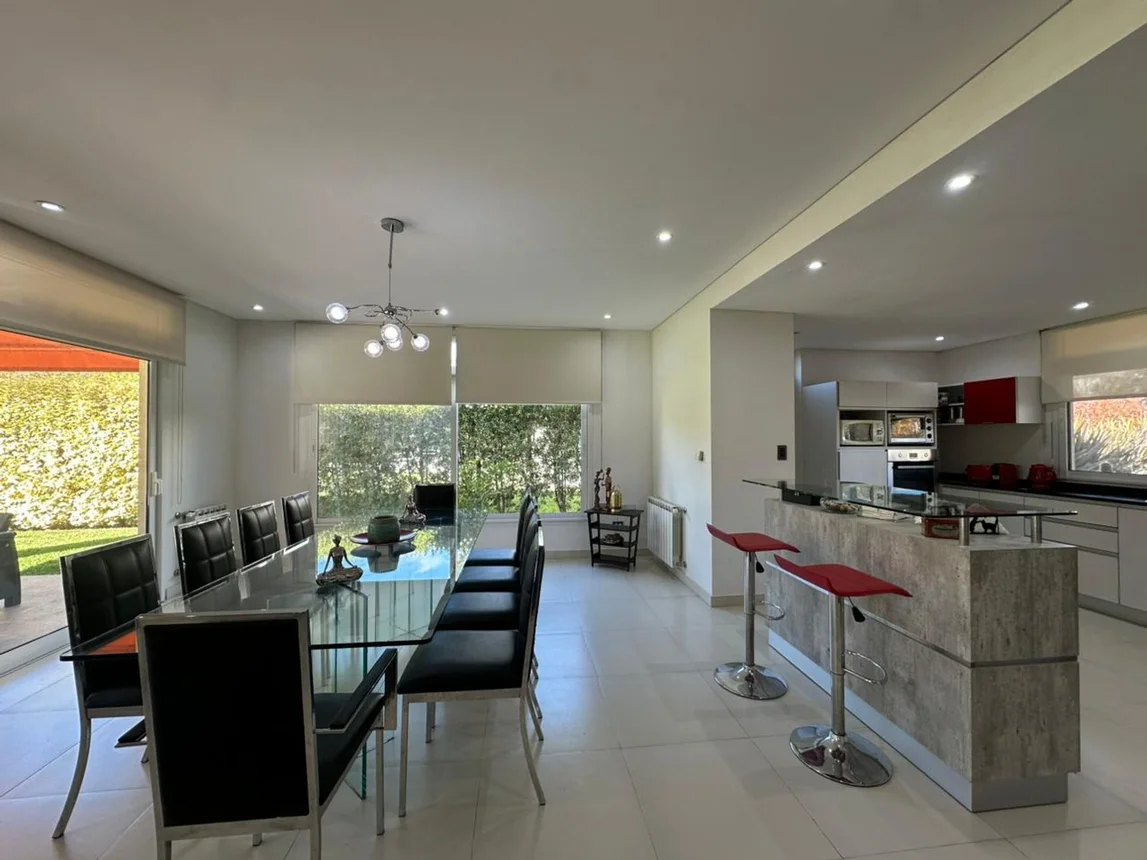 Casa en venta en La Plata, foto 5