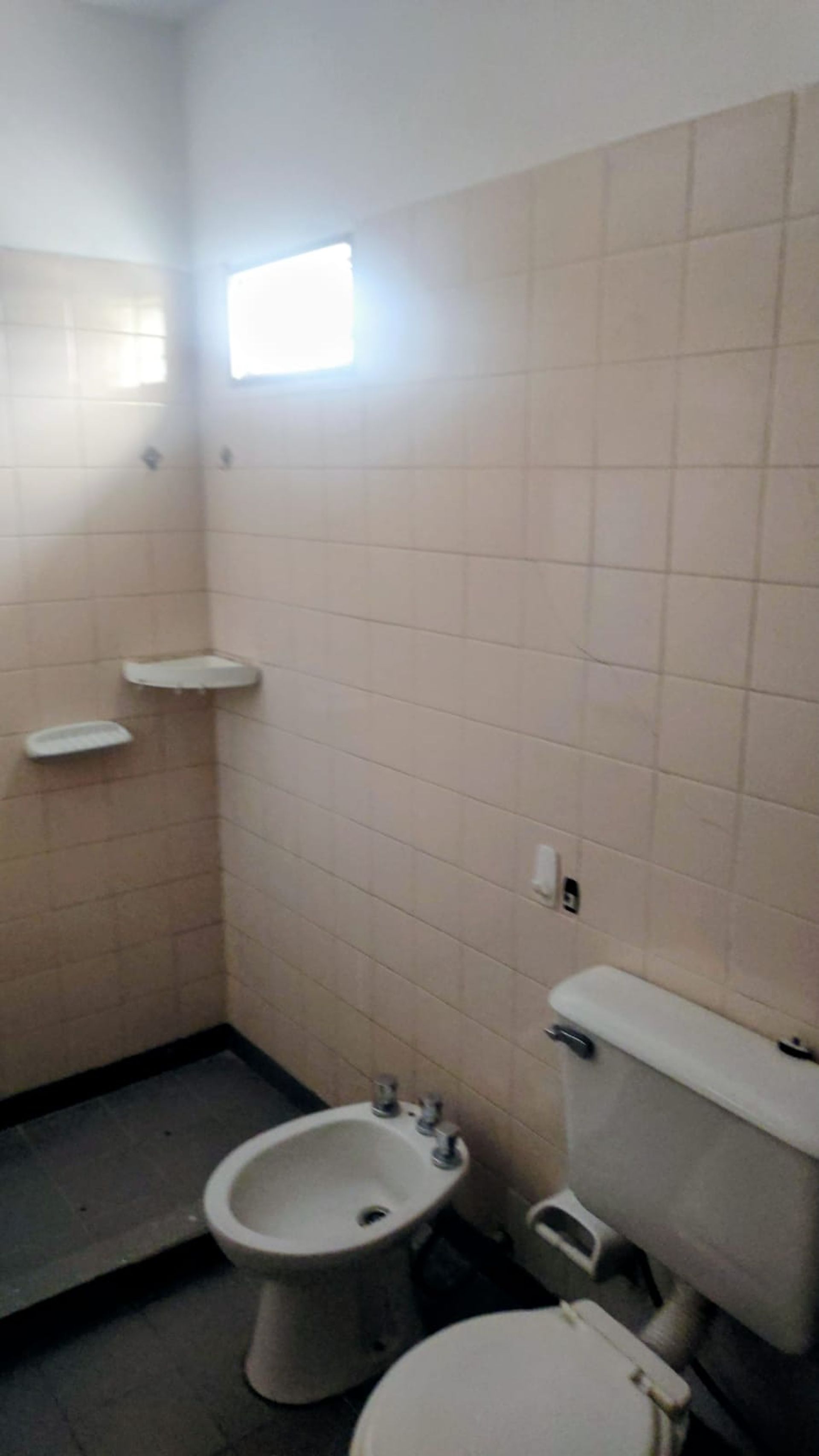ALQUILER CASA 3 DORMITORIOS 2 BAÑOS ZONA NORTE - foto 9