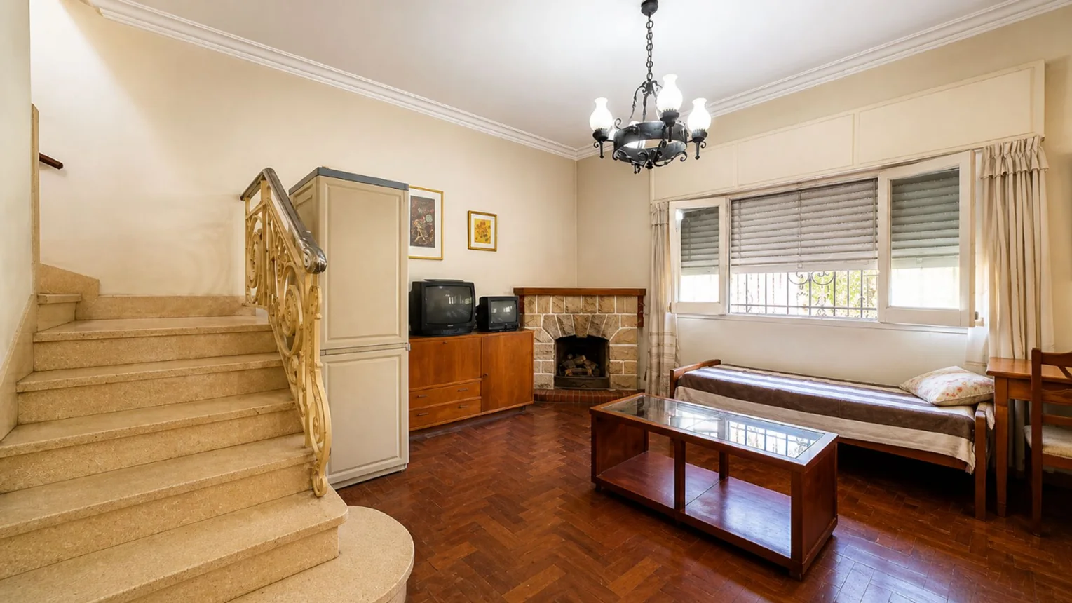 Casa de 3 ambientes en venta en Haedo, Llavallol 1300, foto 3