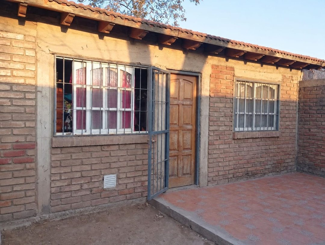 Venta de casa en Las Heras
