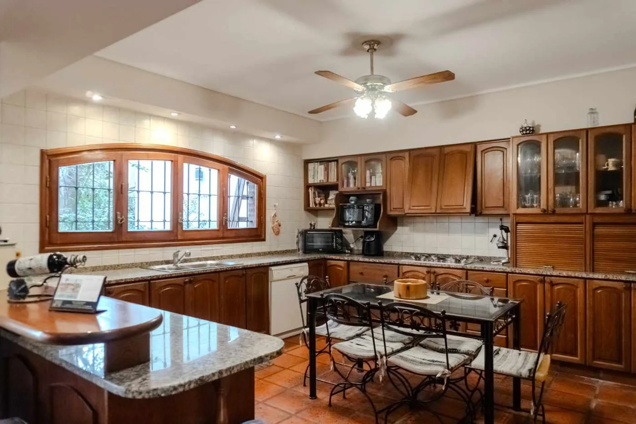 Casa de 7 ambientes en venta en Villa Pueyrredón, Asunción 2200, foto 3