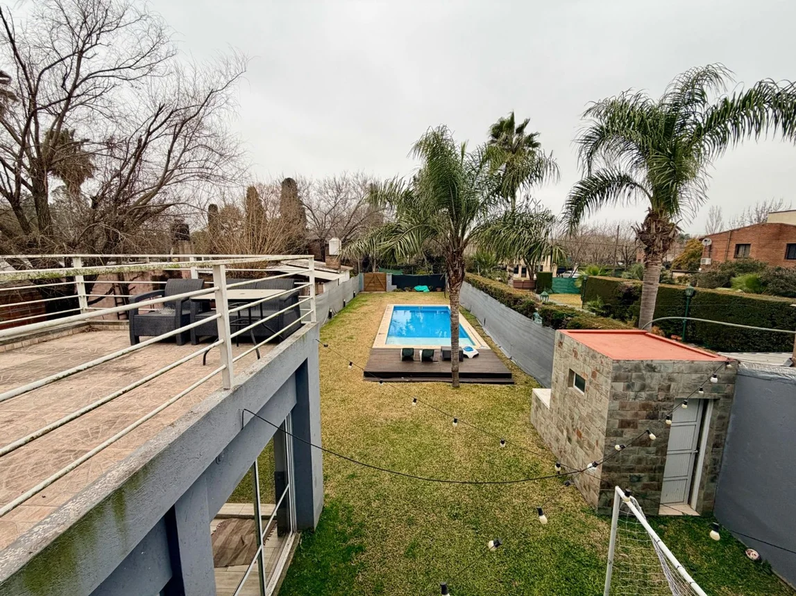 Casa en venta en Funes, foto 2