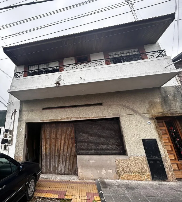 PH en venta en Valentín Alsina, Pasaje Boqueron 2600
