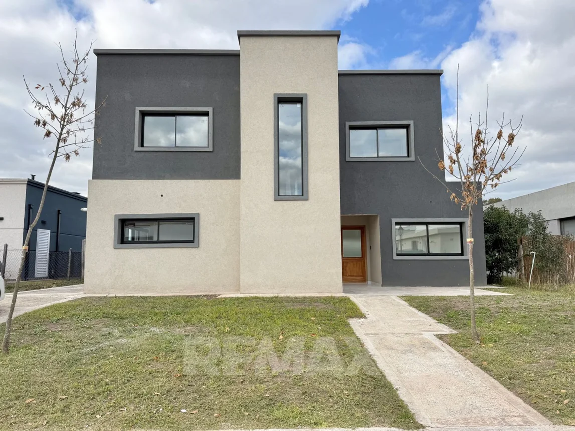 Casa de 6 ambientes en venta en Presidente Derqui, Leandro Niceforo Alem 3300, foto 4