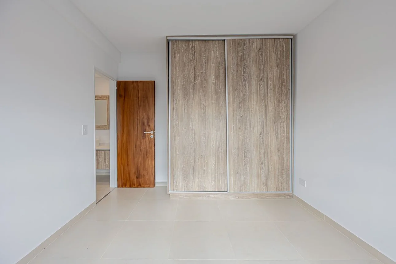Semipiso de 3 ambientes en venta en Villa Luzuriaga, República de Chile 0, foto 5