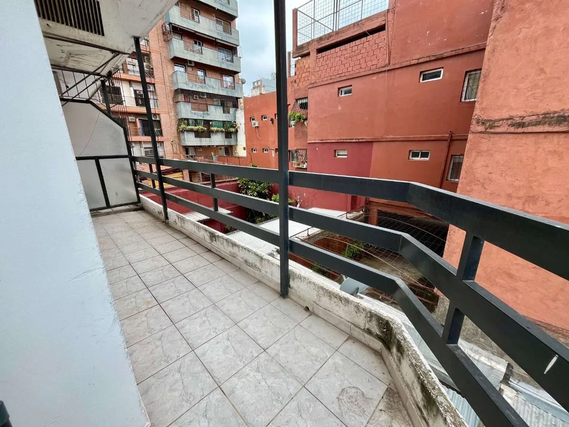 Departamento de 2 ambientes en venta en San Miguel de Tucumán, San Juan 100