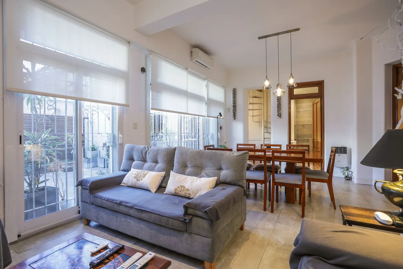 Casa en venta en Caseros, foto 3