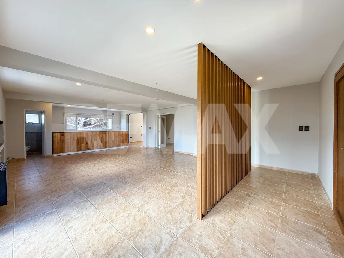 Casa en venta en Neuquén, foto 3