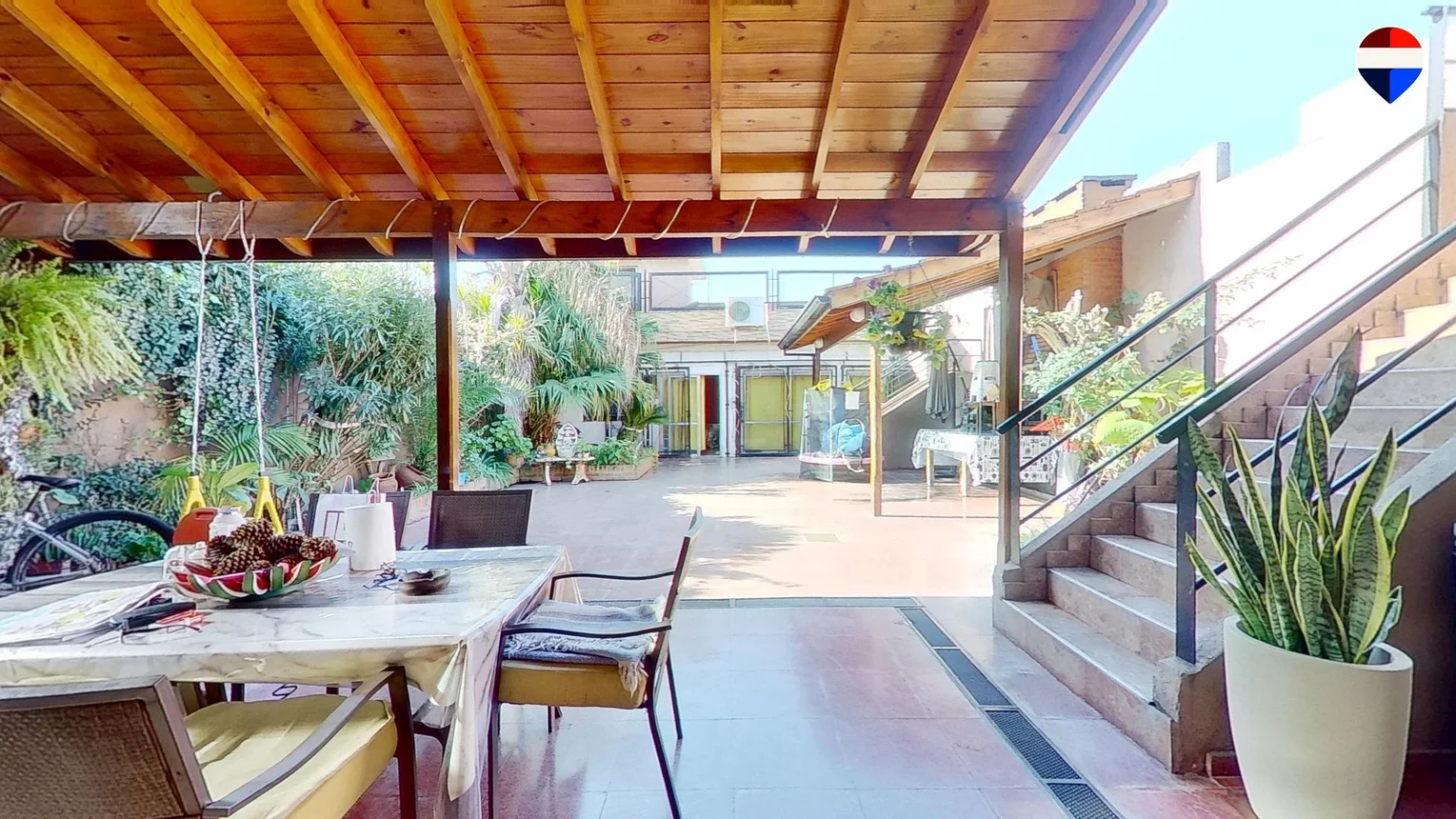 Casa de 6 ambientes en venta en La Tablada, Curapaligüe 600, foto 3