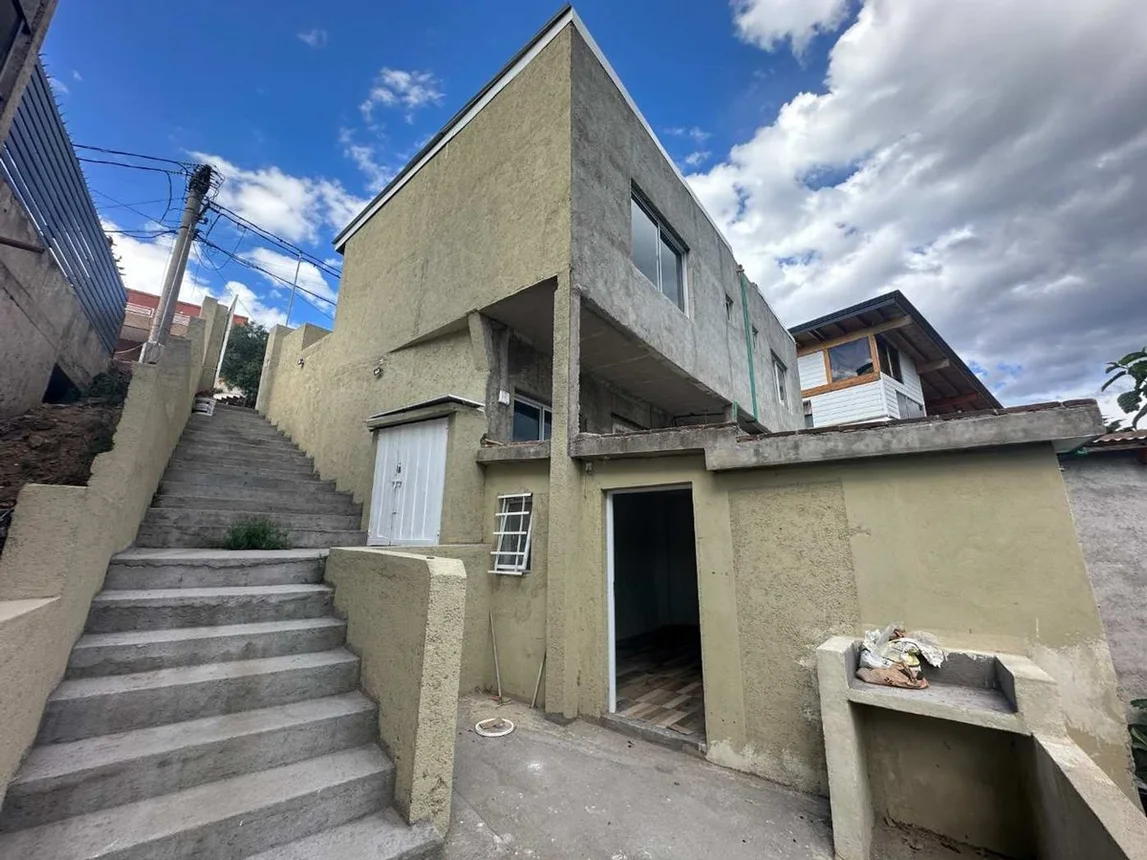 Casa dúplex de 15 ambientes en venta en Villa Carlos Paz, Los Lapachos 200, foto 5
