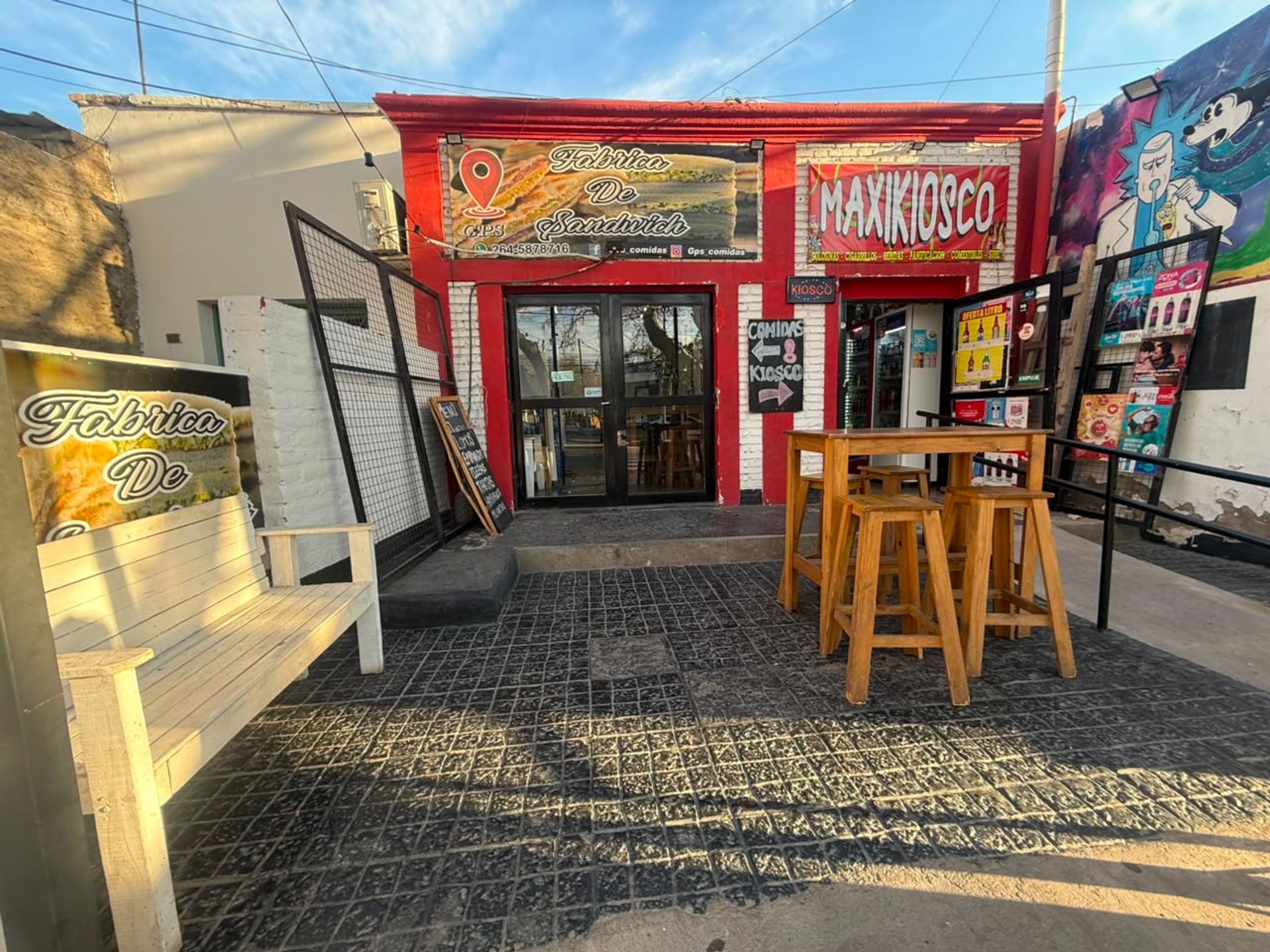 Fondo de Comercio en Av. Libertador (oeste) 2300
