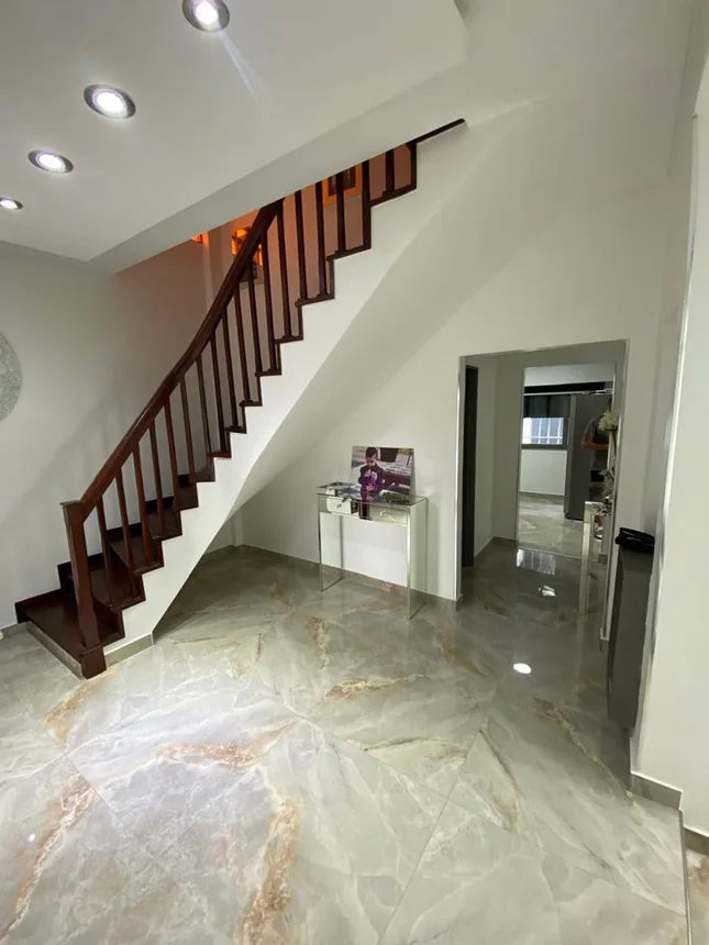 Casa de 5 ambientes en venta en Monte Castro, Bahía Blanca 2300, foto 5