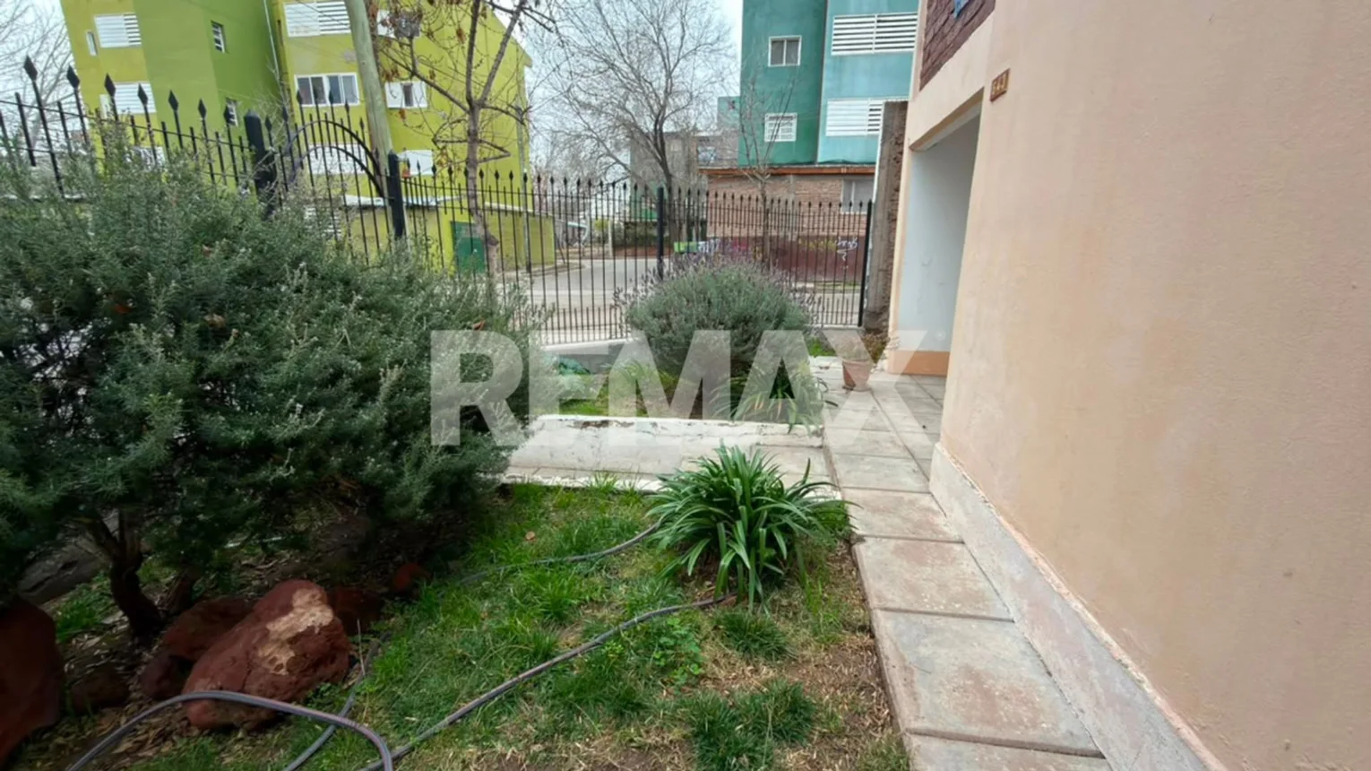 Casa dúplex en venta en Neuquén, foto 3