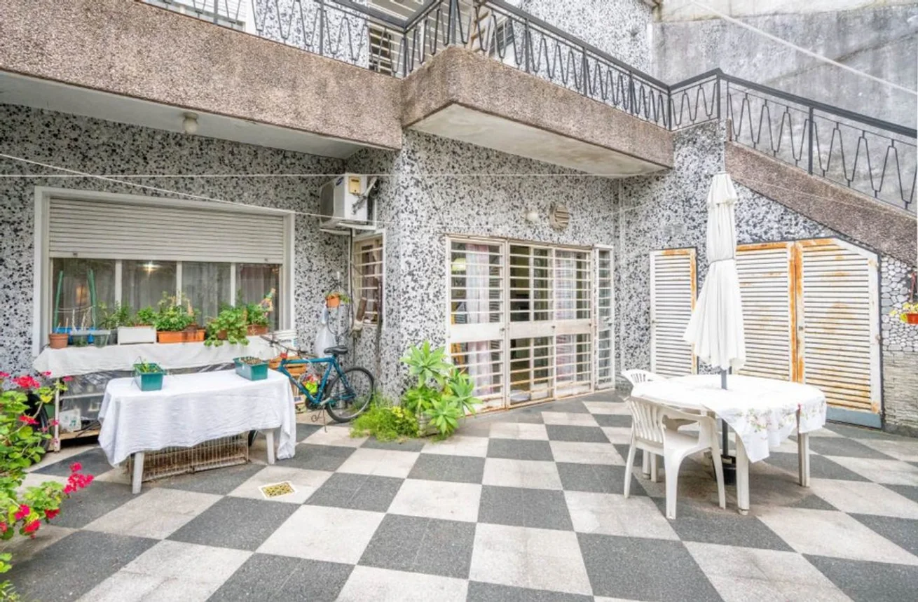 Casa en venta en Flores, foto 3