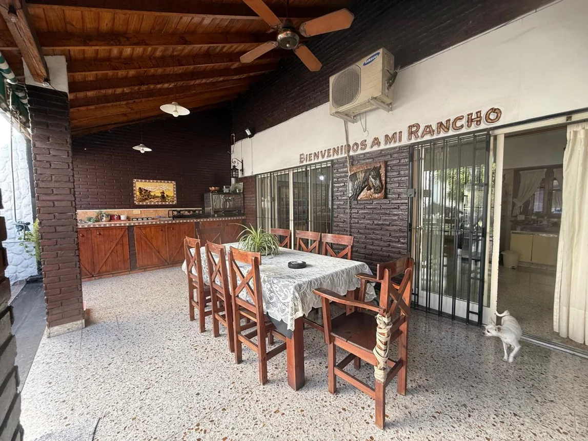 Casa de 4 ambientes en venta en Nueva Pompeya, Abraham J. Luppi 1400, foto 3