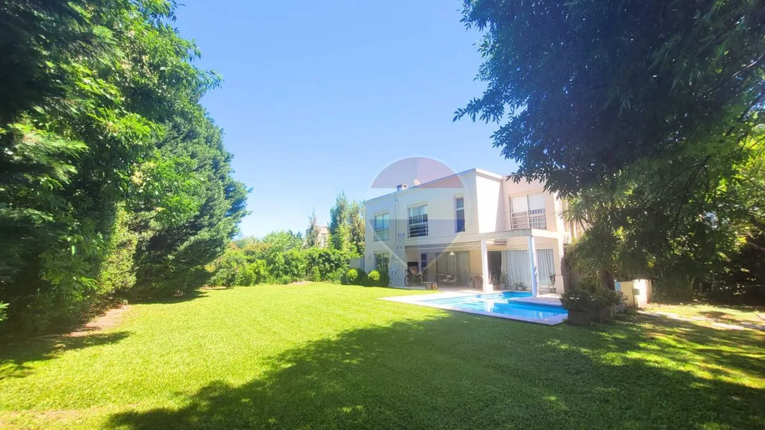 Casa en venta en Pilar, foto 2