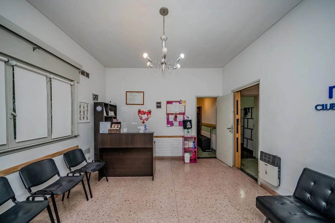Casa en venta en Caseros, foto 3