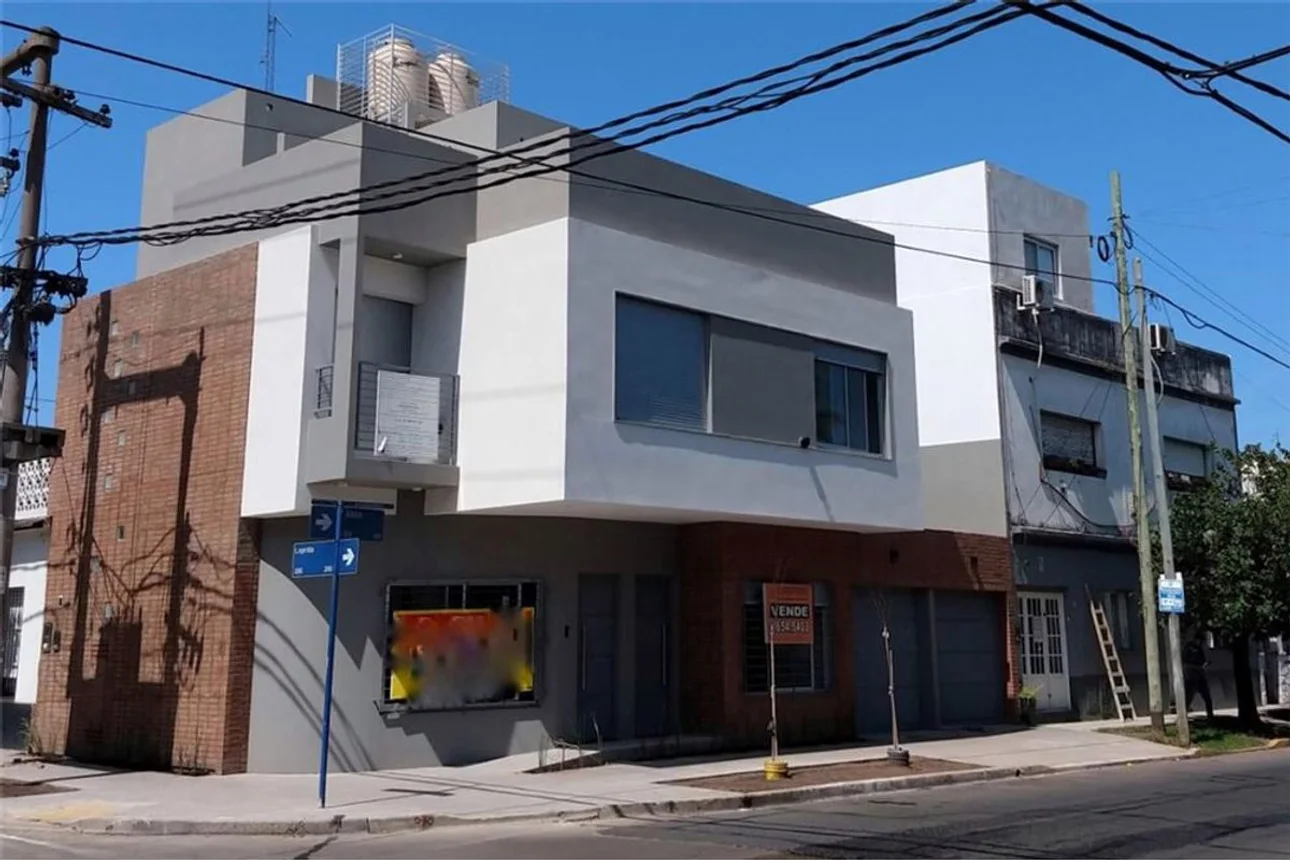 Casa dúplex en venta en Ramos Mejía