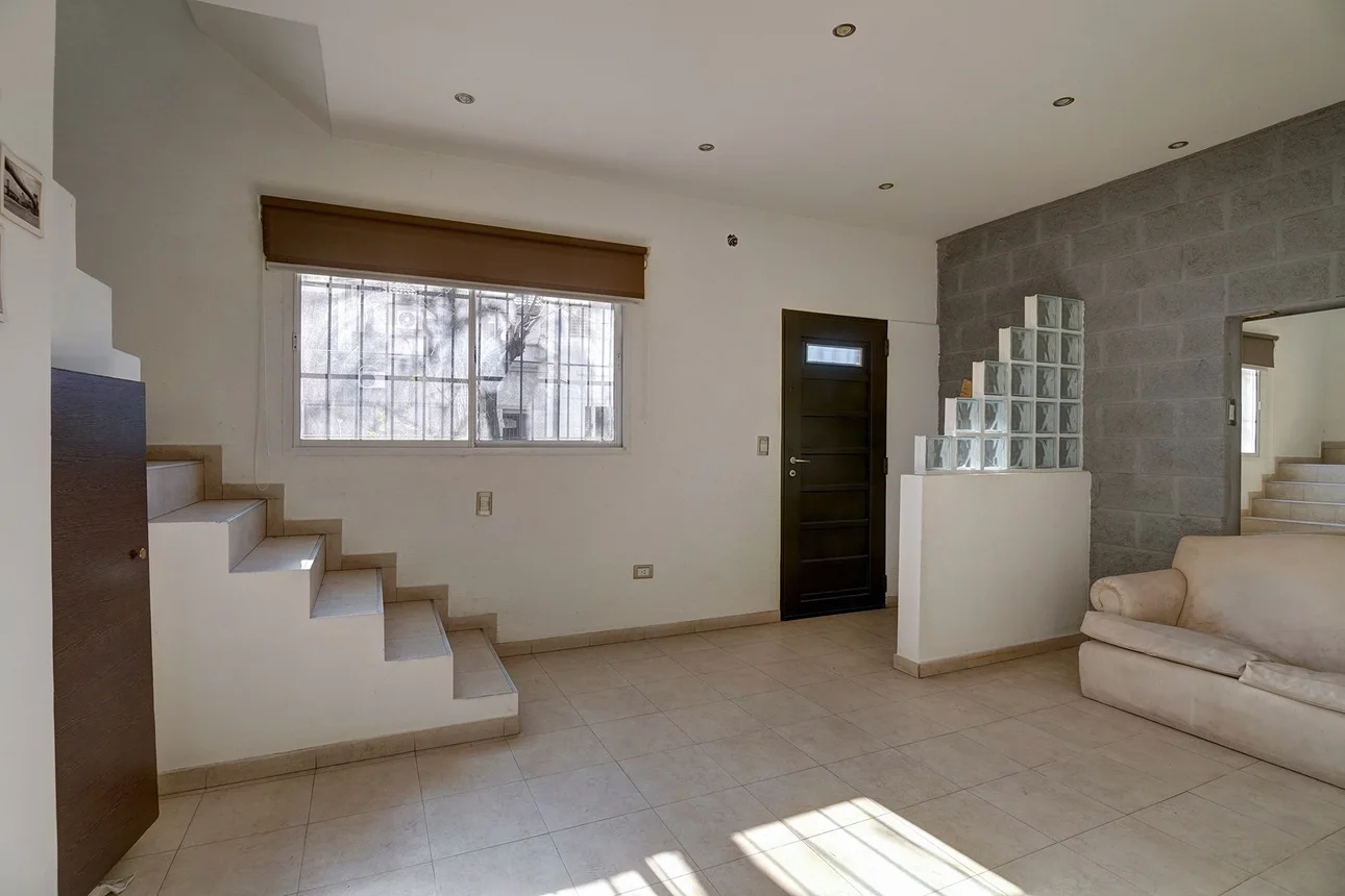 Casa de 4 ambientes en venta en Villa Real, Nazarre 5400, foto 4