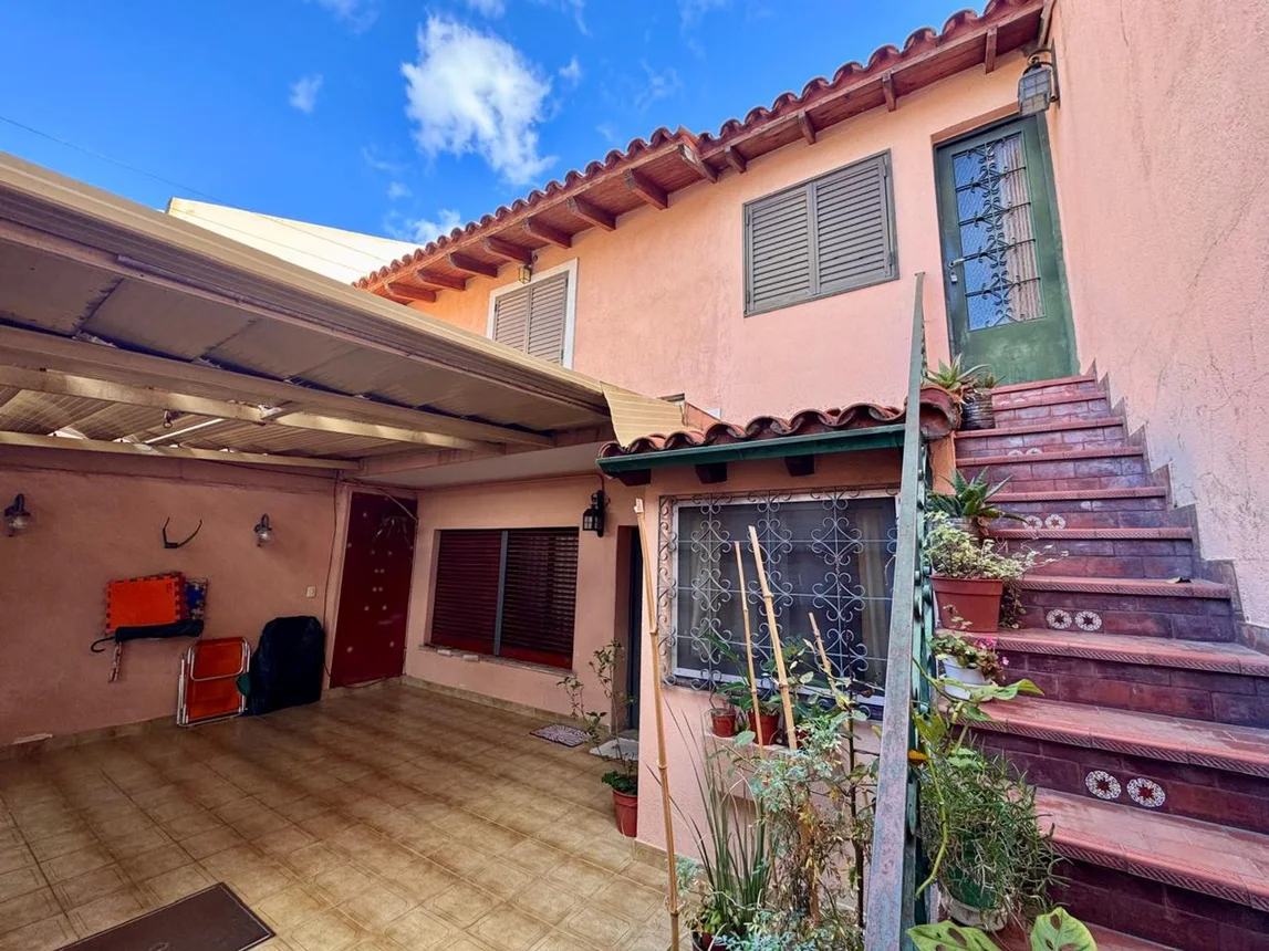 Casa de 4 ambientes en venta en Mataderos, Cañada de Gómez 2200
