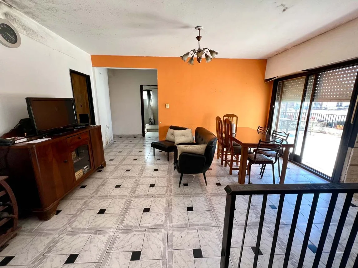 PH de 4 ambientes en venta en Caseros, Juan Manuel de Rosas 3100, foto 2