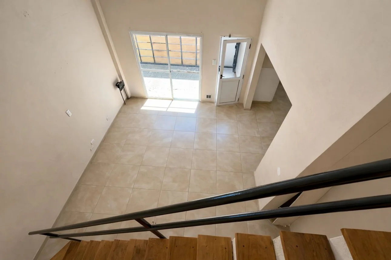 Casa de 5 ambientes en venta en Adrogué, Somellera 1600, foto 3