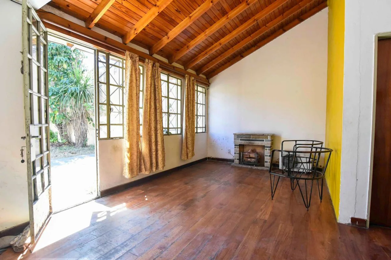 Casa de 7 ambientes en venta en Nueva Pompeya, Grito de Asencio 3600, foto 3