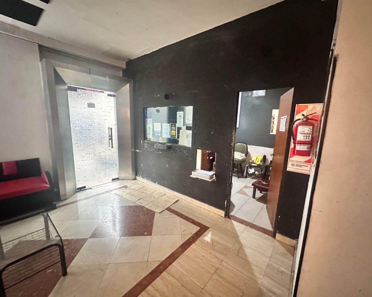 Foto 3 — ALQUILER LOCAL COMERCIAL 700MTS