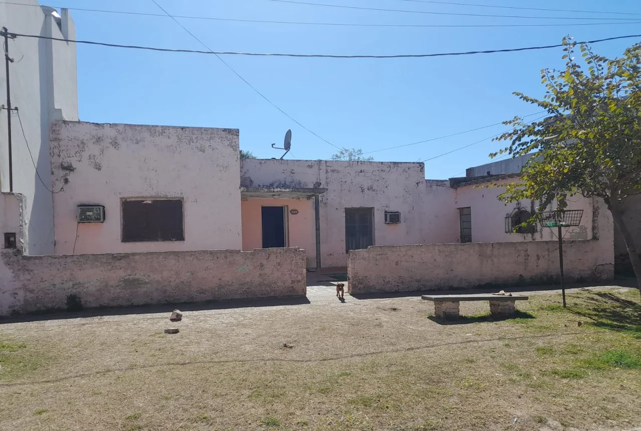 Venta casa a refaccionar en monte vera, foto 2