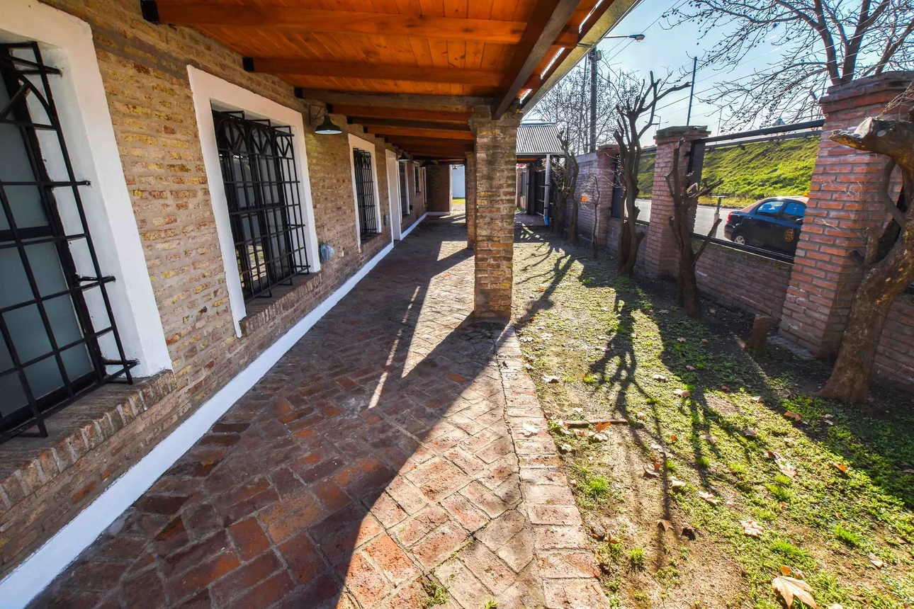 Casa en venta en Rosario, foto 2