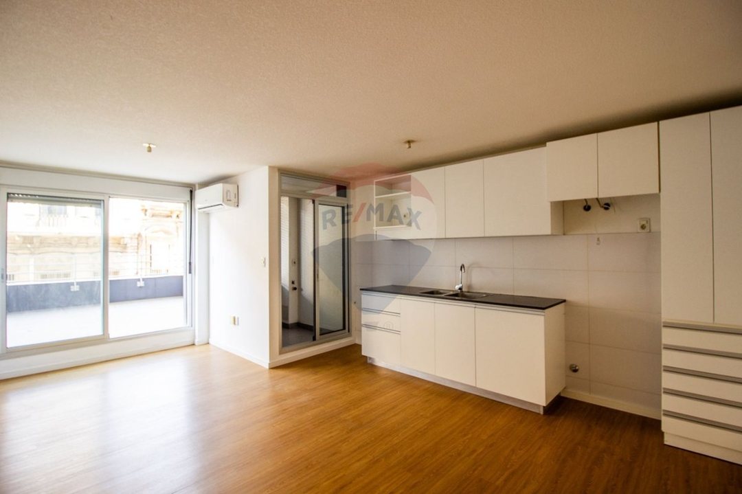 6da66209 98a3 45a7 8ffe e2b9d2504a94