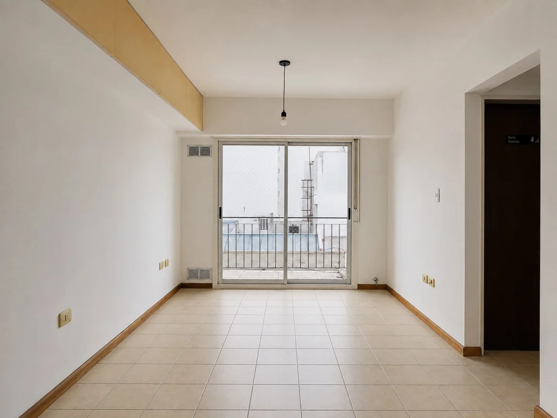 Departamento de 2 ambientes en venta en Sáenz Peña, Avenida América 600