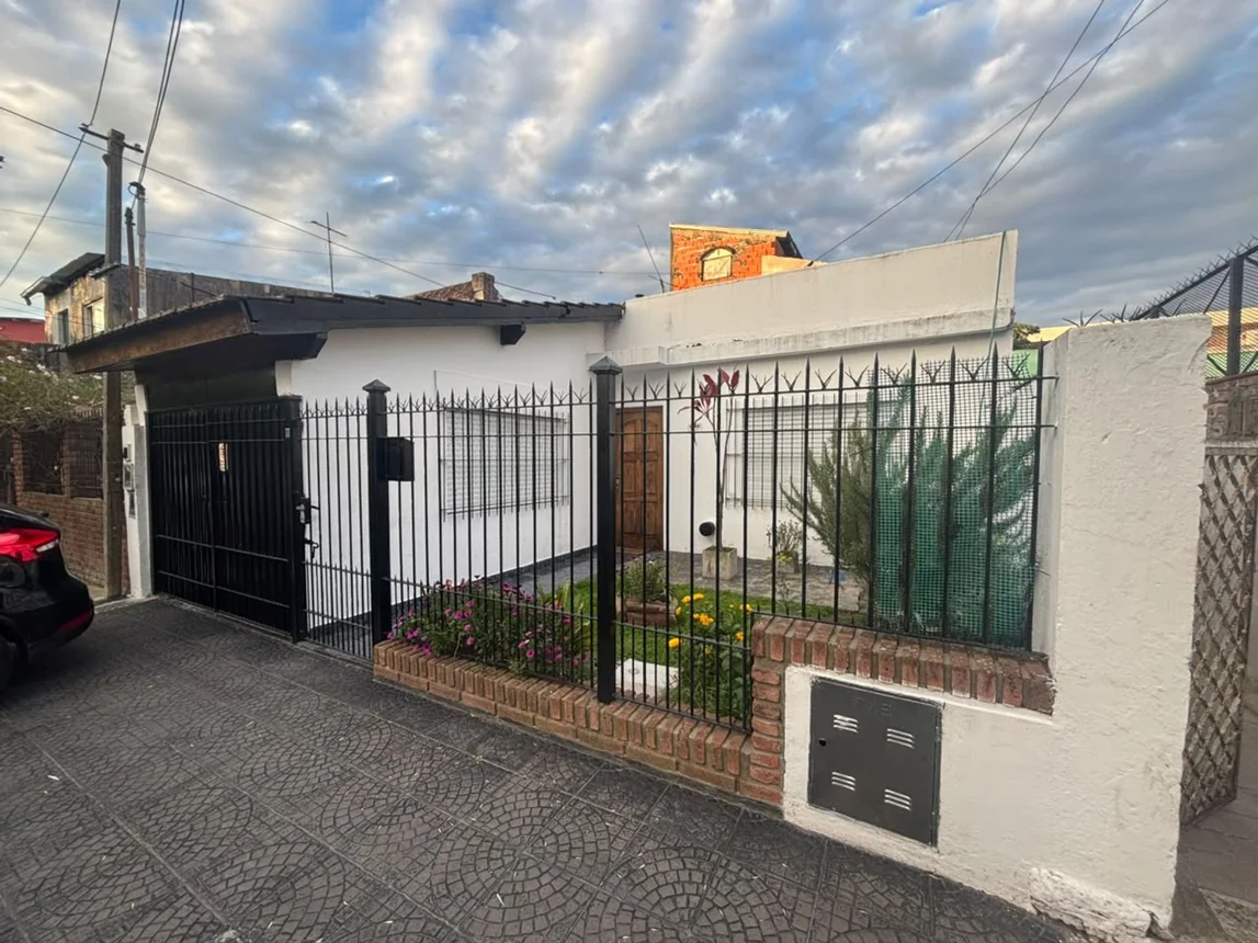 Casa de 3 ambientes en venta en San Fernando, Callao 1400, foto 2
