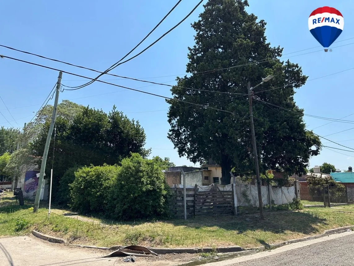 Casa de 3 ambientes en venta en Rafael Calzada, España 2600, foto 5