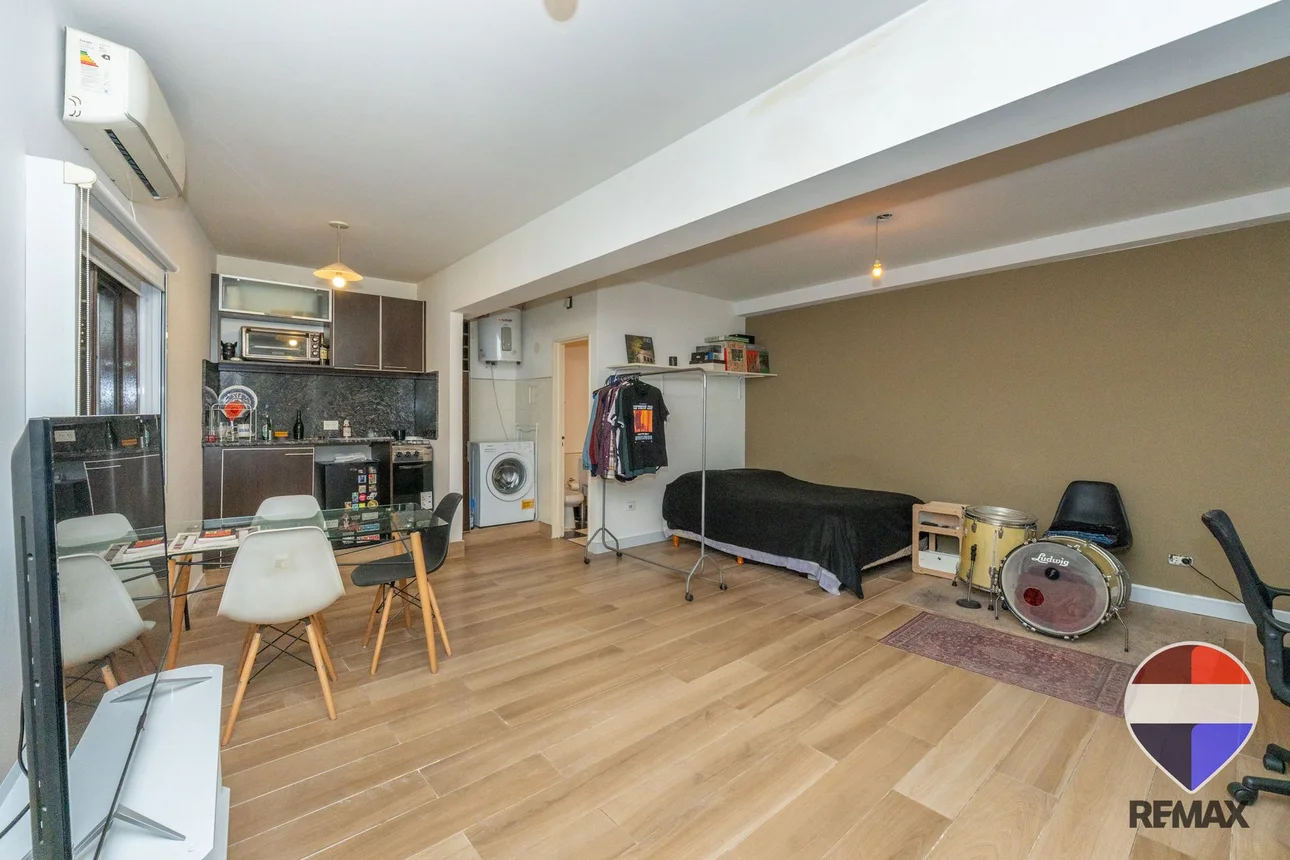 Monoambiente en venta en Colegiales, Conesa 900