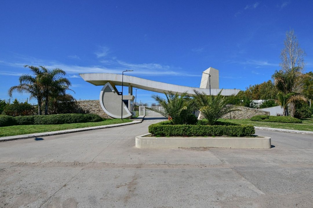 LOTE EN VENTA EN LAS CAROLINAS BARRIO CERRADO