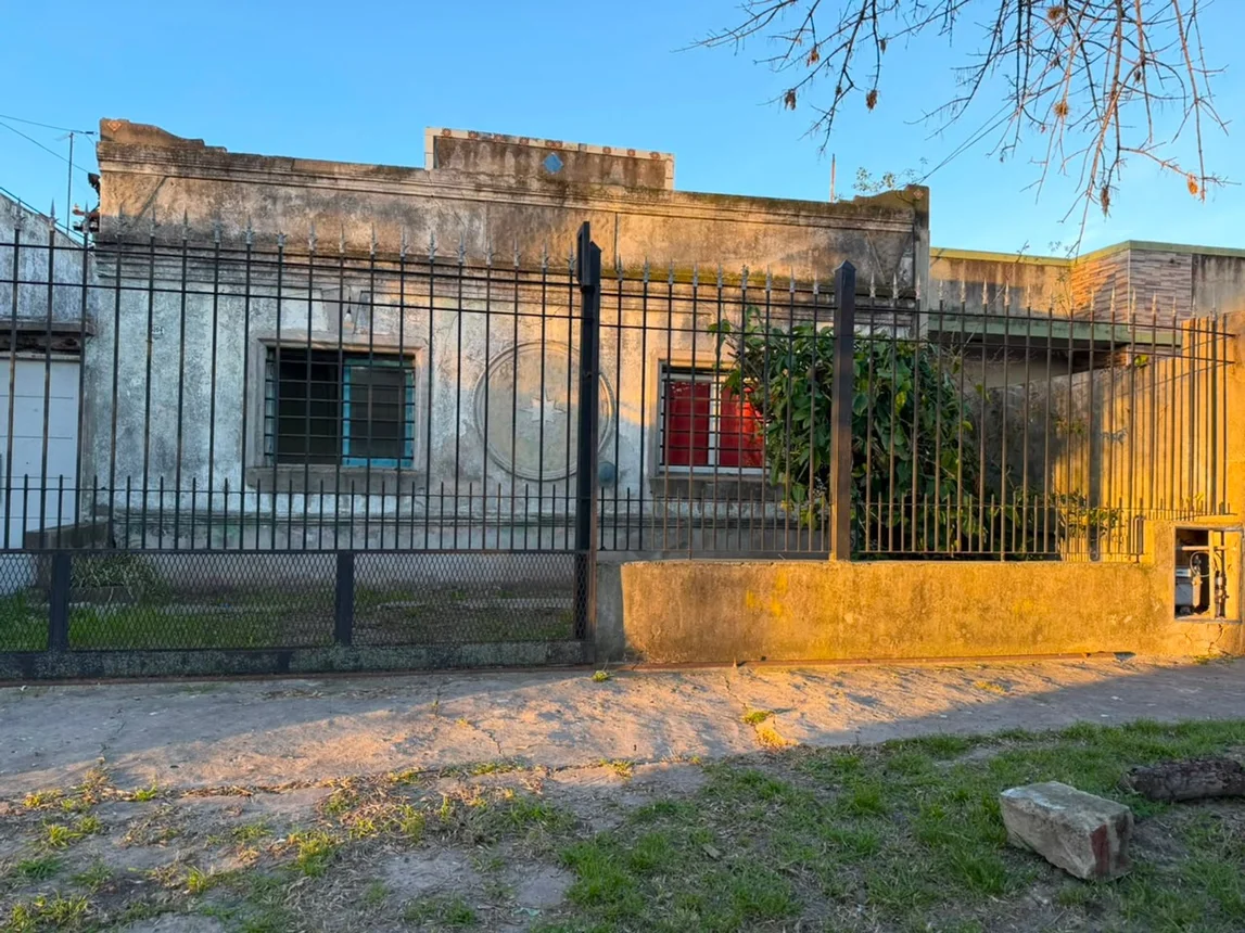 Casa en venta en Lanús Este