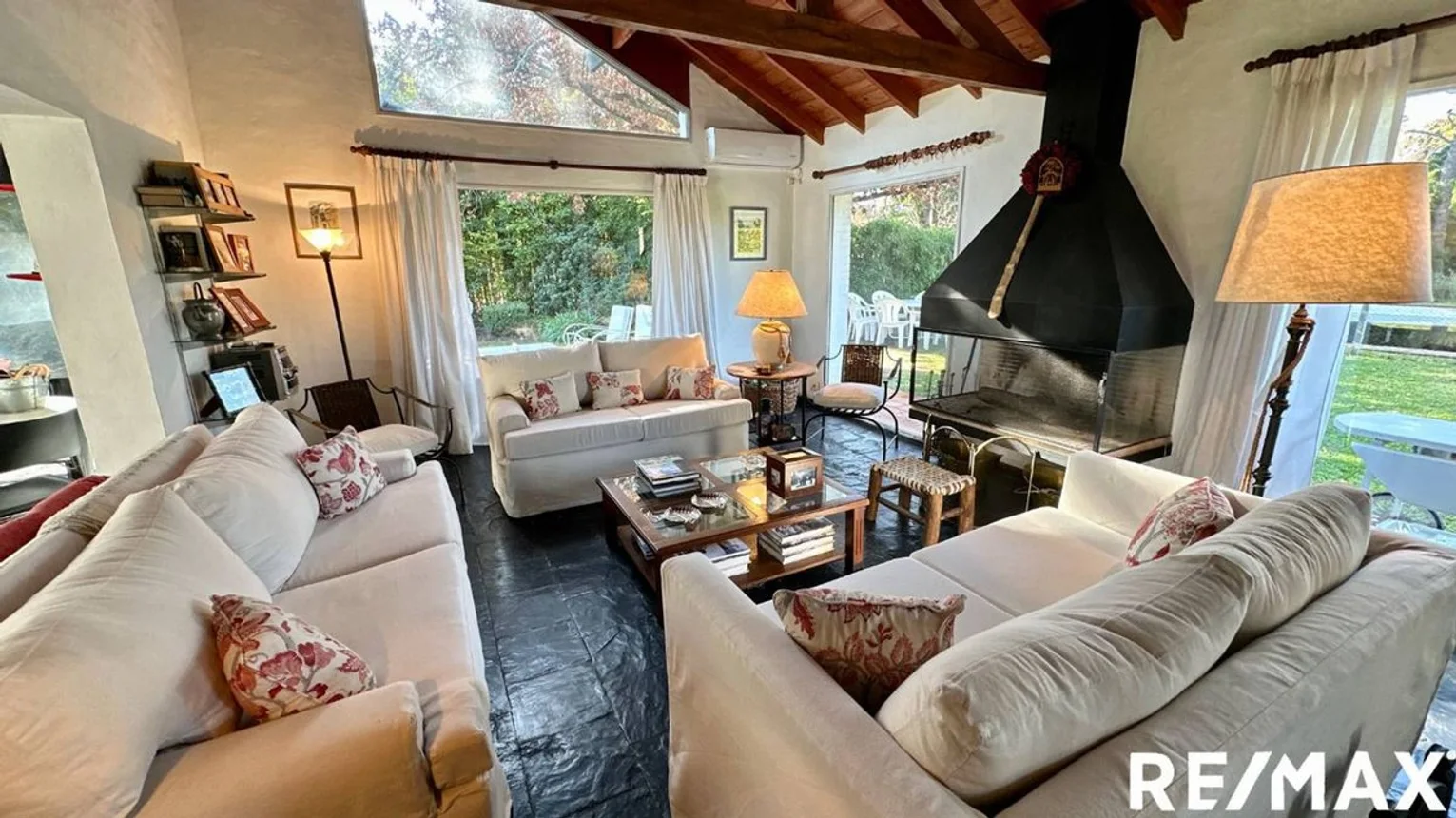 Casa en venta en Pilar