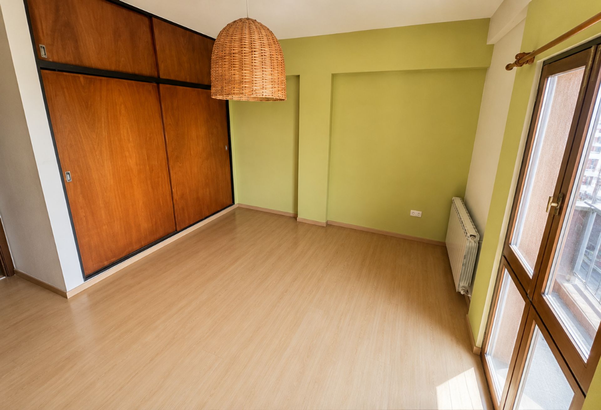 DEPARTAMENTO AMPLIO VENTA CENTRO 3 DORM C/COCHERA - foto 7