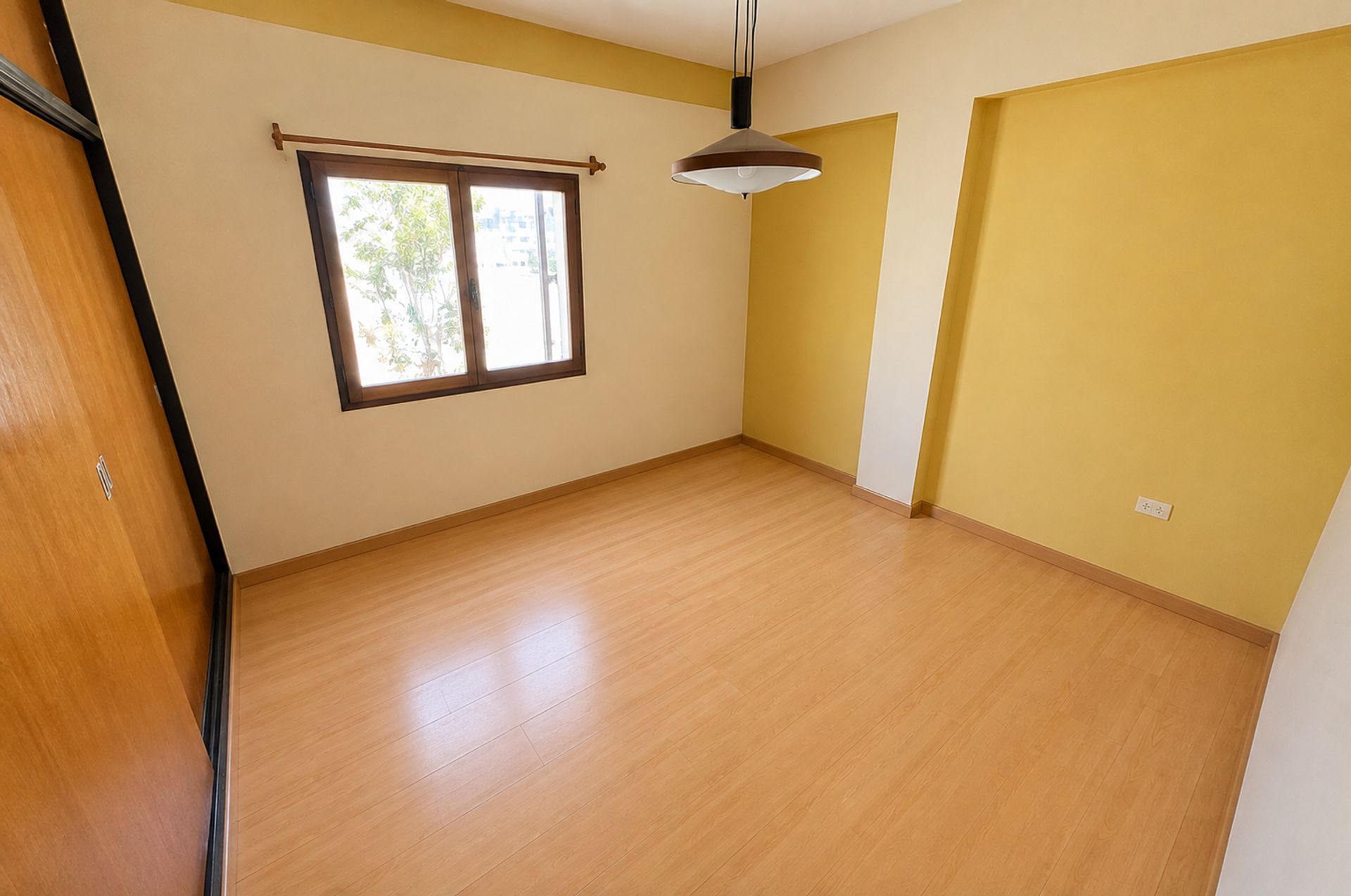 DEPARTAMENTO AMPLIO VENTA CENTRO 3 DORM C/COCHERA - foto 14