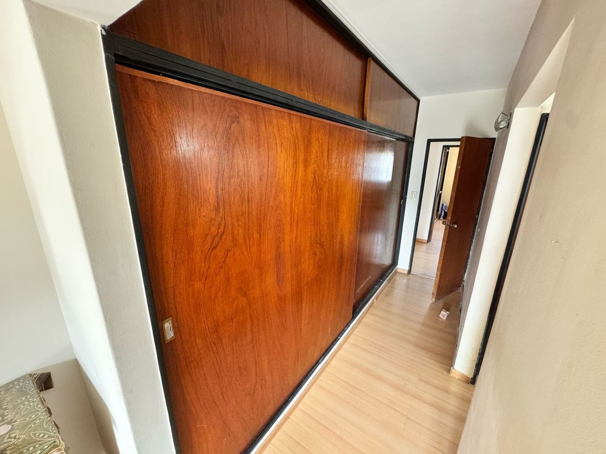 DEPARTAMENTO AMPLIO VENTA CENTRO 3 DORM C/COCHERA - foto 9