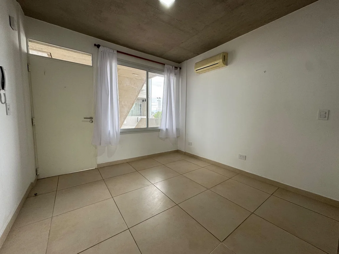 Departamento en alquiler en Belén de Escobar, foto 3