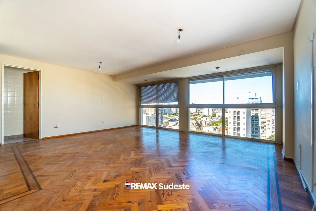Dúplex de 5 ambientes en venta en Bahía Blanca, Güemes 100